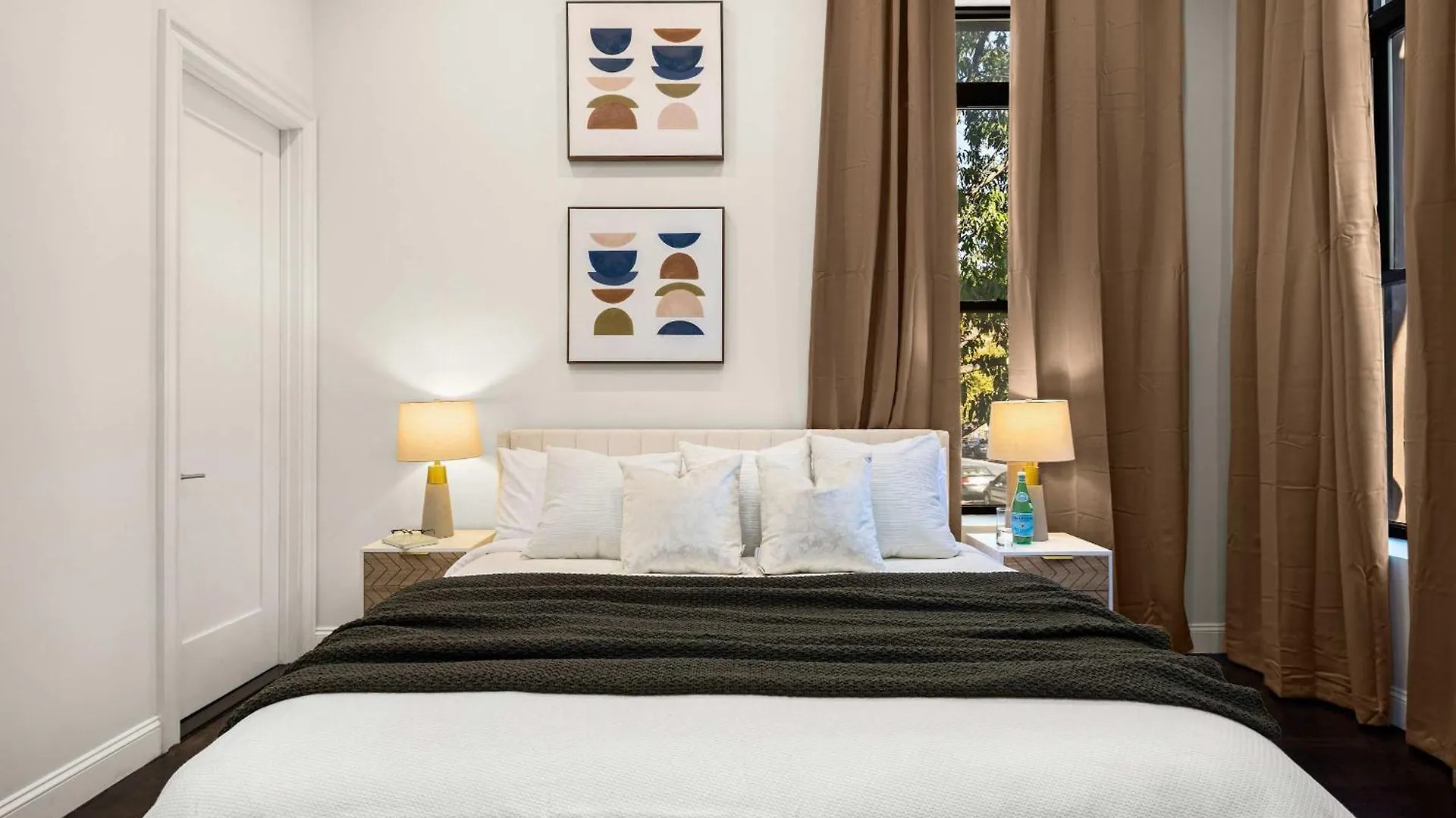 Apartment Luxe Harlem Retreat 3Br Designer Home W Parking New York